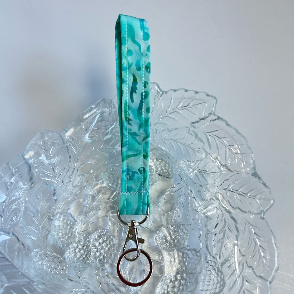 HAND CRAFTED Colorful Teal Fabric Wristlet Carrying Key Ring Accessory NWOT - Picture 10 of 10